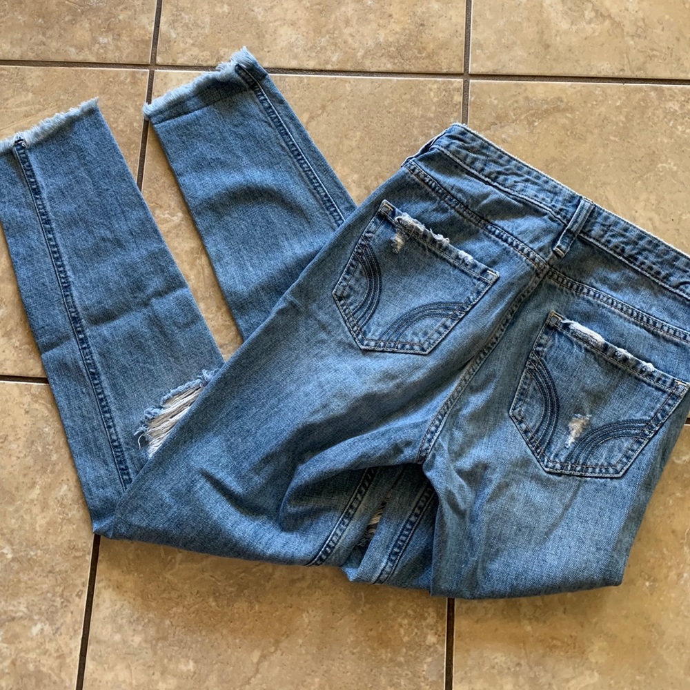 Hollister Mom Jeans - Picture 2 of 3
